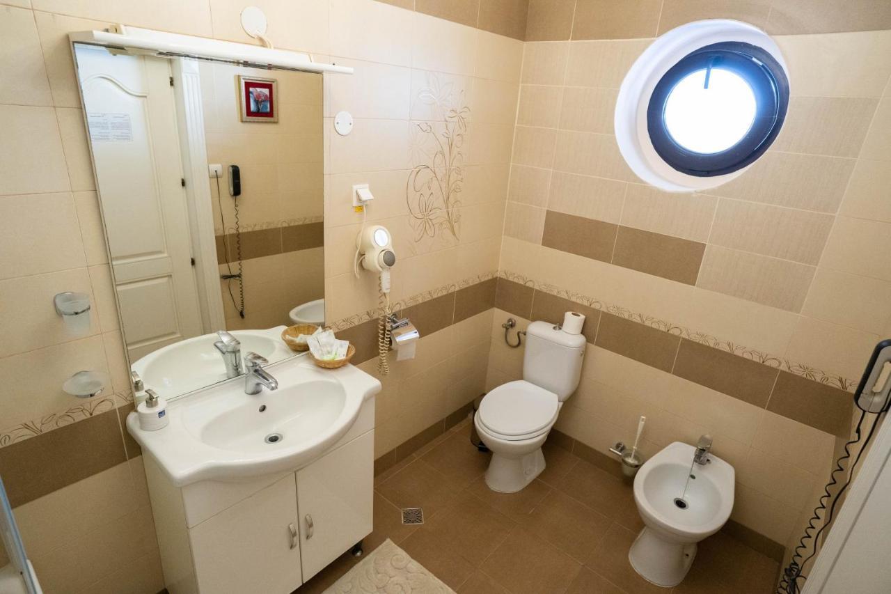 Villa Alice Suceava Extérieur photo