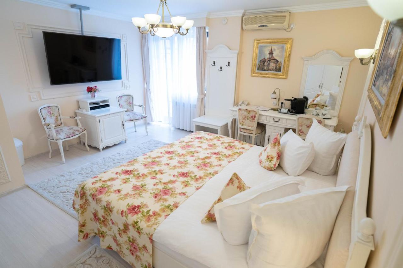 Villa Alice Suceava Extérieur photo