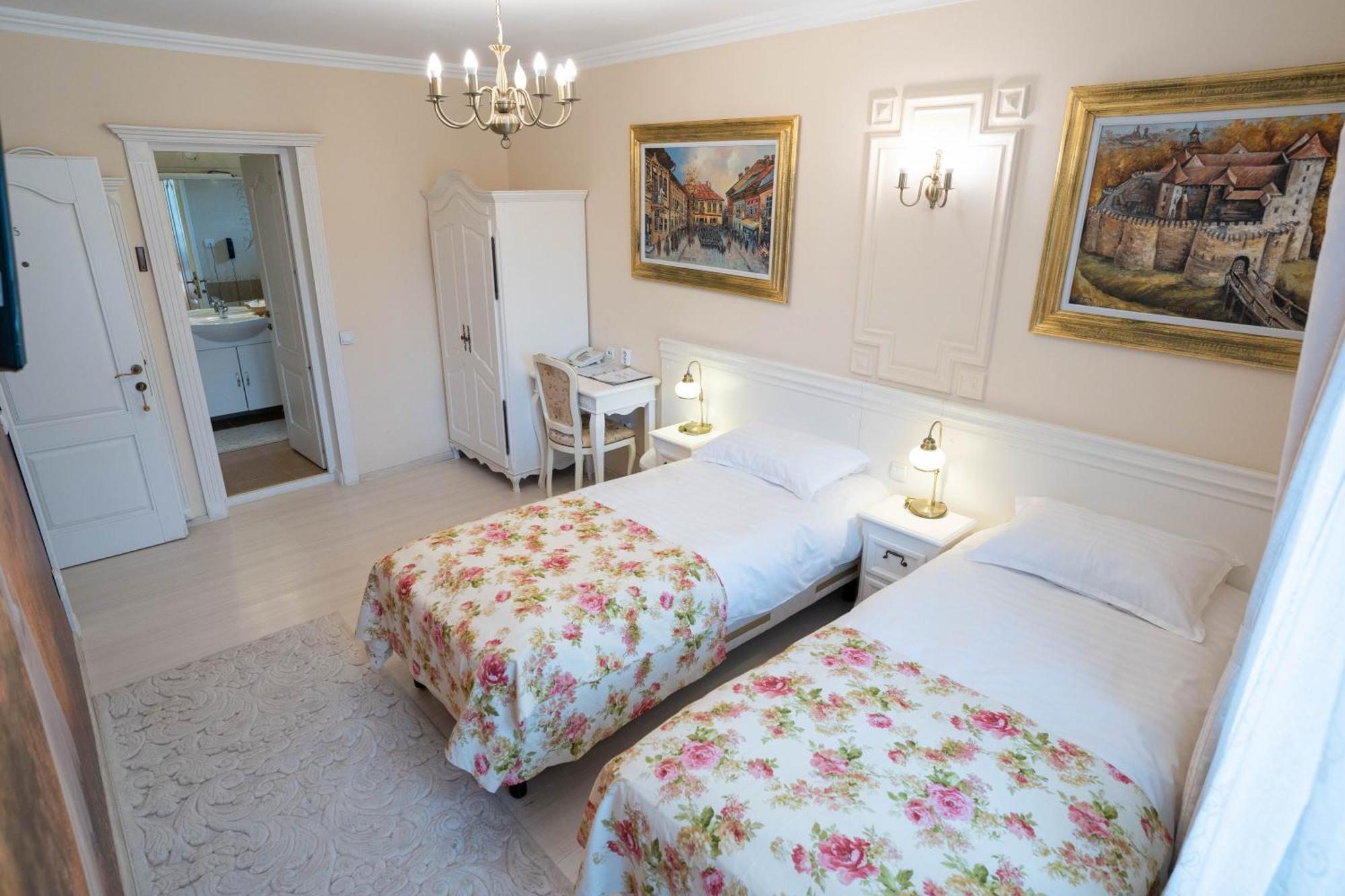 Villa Alice Suceava Chambre photo
