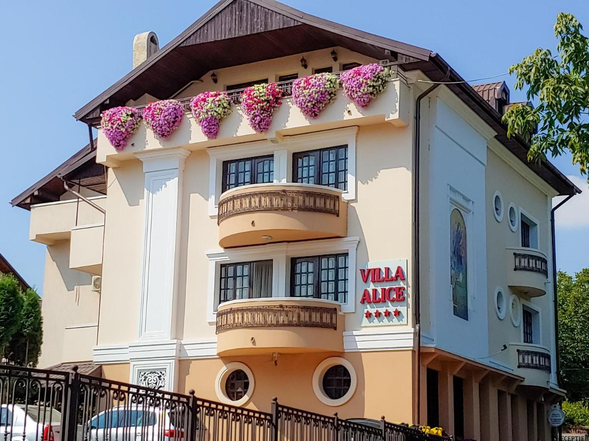 Villa Alice Suceava Extérieur photo